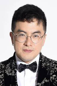 BOWEN YANG