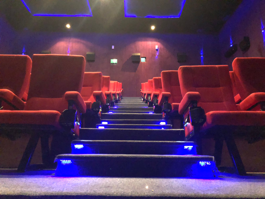 MOVIMAX CINEMA STUDIO 3 undefined MOVIMAX DINOYO